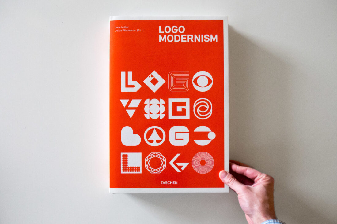 Logo Modernism book